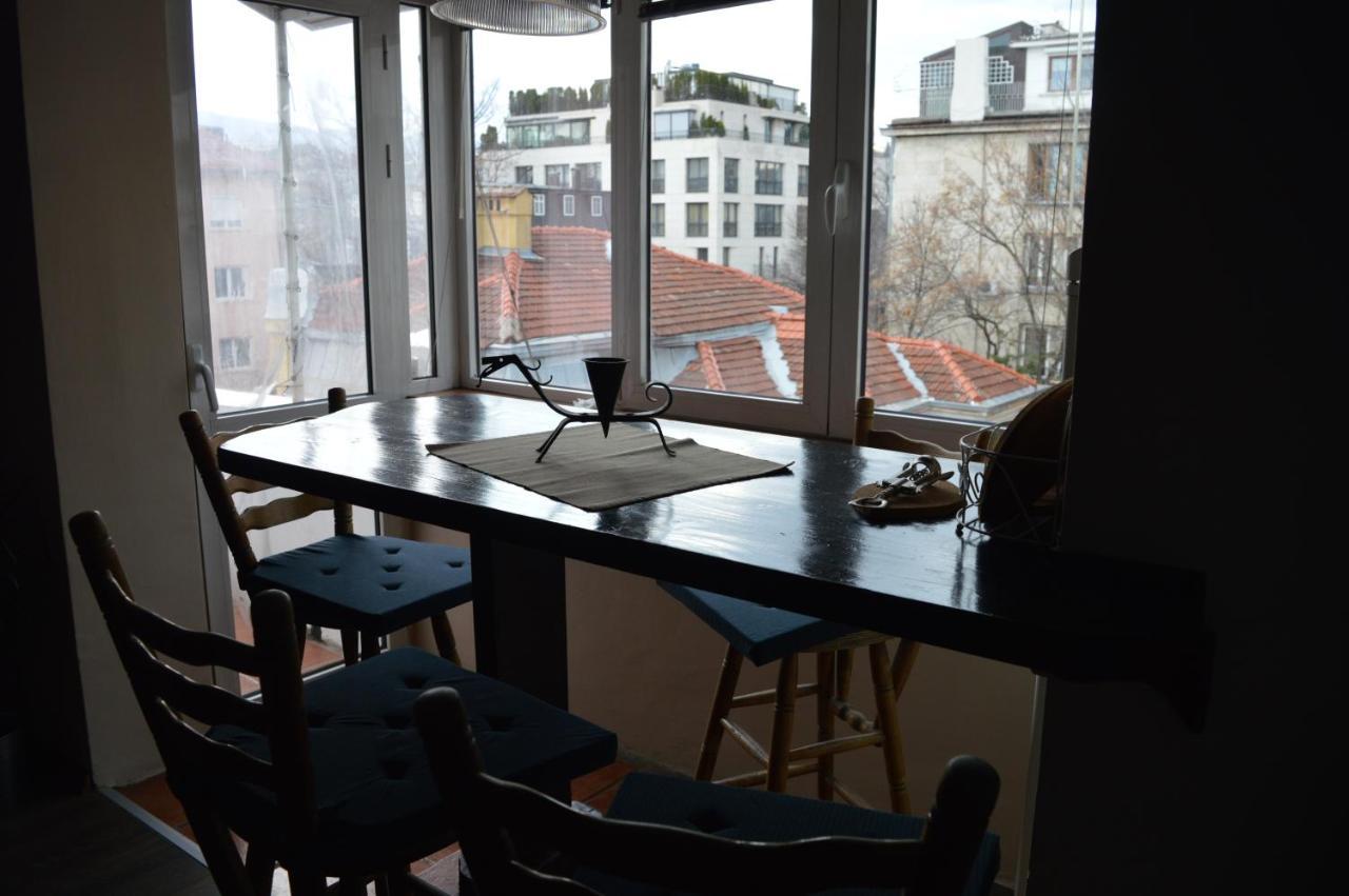 Atelier 9 - Art Mansard Studio Sofia Buitenkant foto